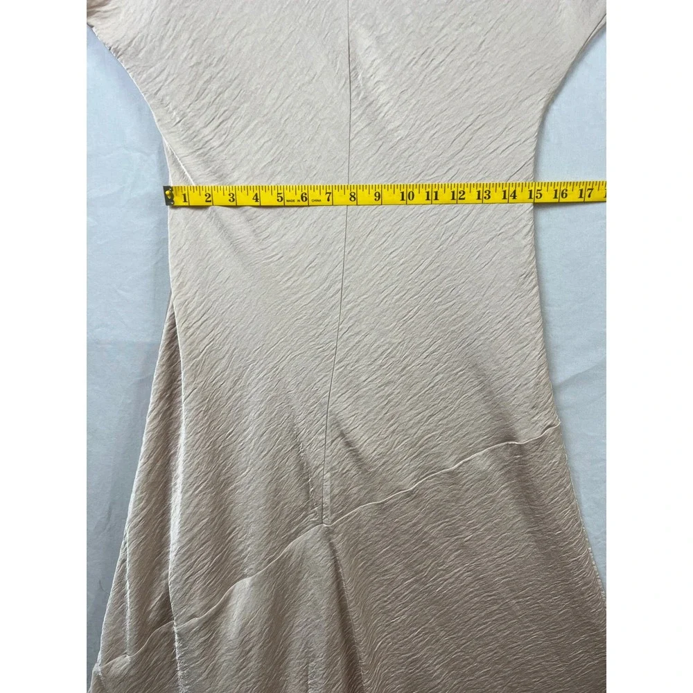 Abercrombie & Fitch Maxi Dress Women LP Champagne Crinkle Satin Asymmetric Lined